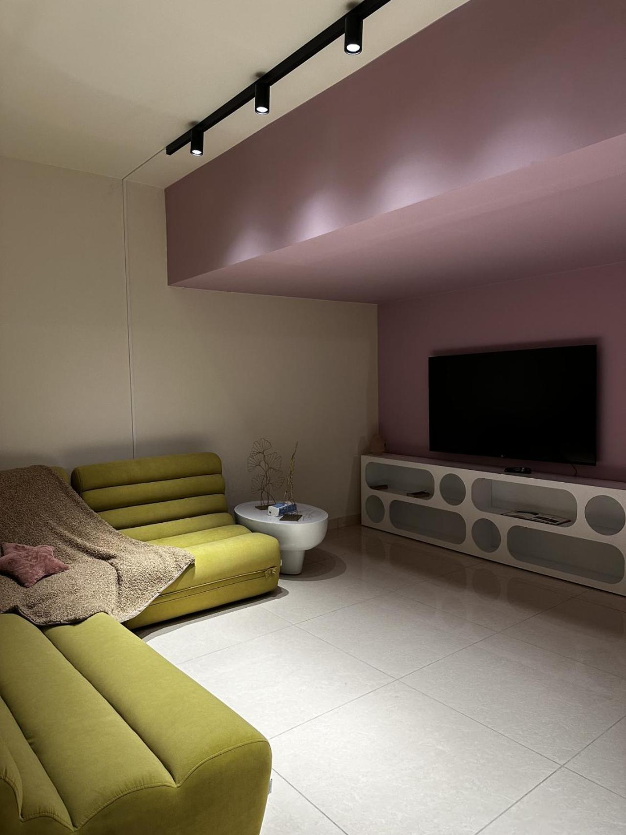 Apartment Bond 3br Sin El Fil *